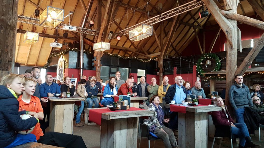 Sfeerbeeld 4x4 Kenniscafé